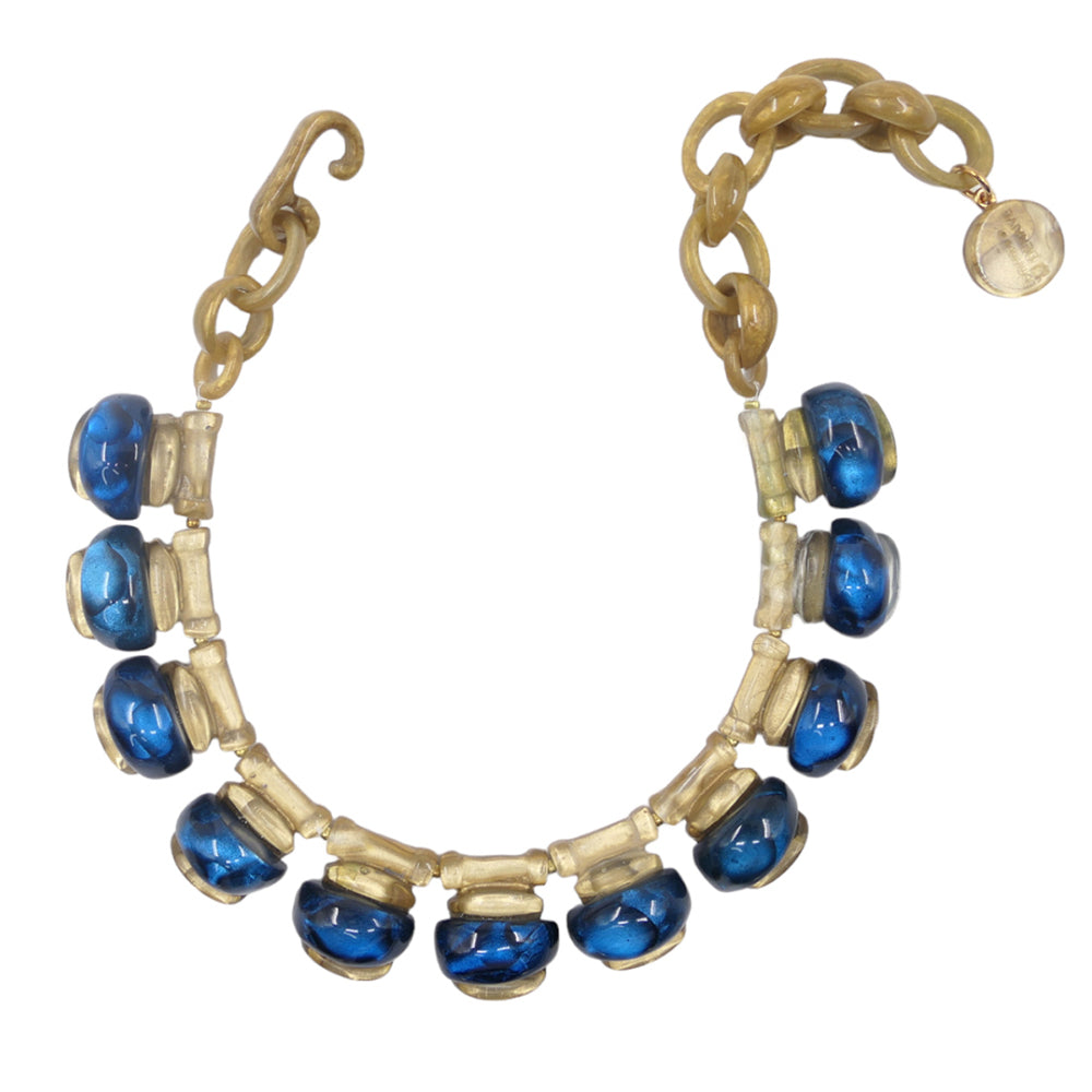 Collier Hilary